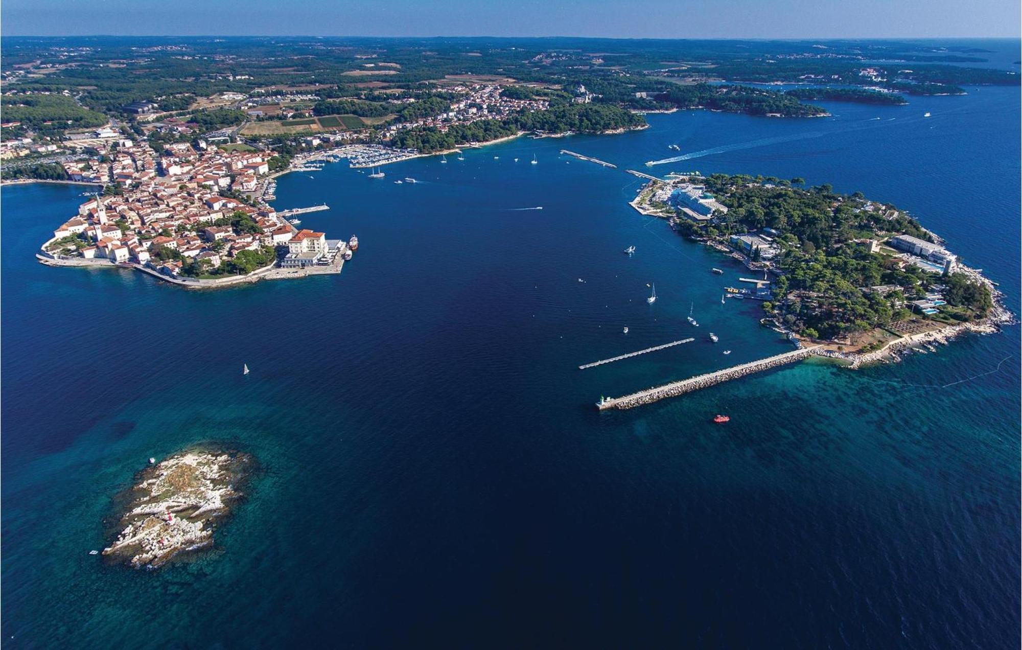 Pet Friendly Apartment In Porec With Wifi Zewnętrze zdjęcie