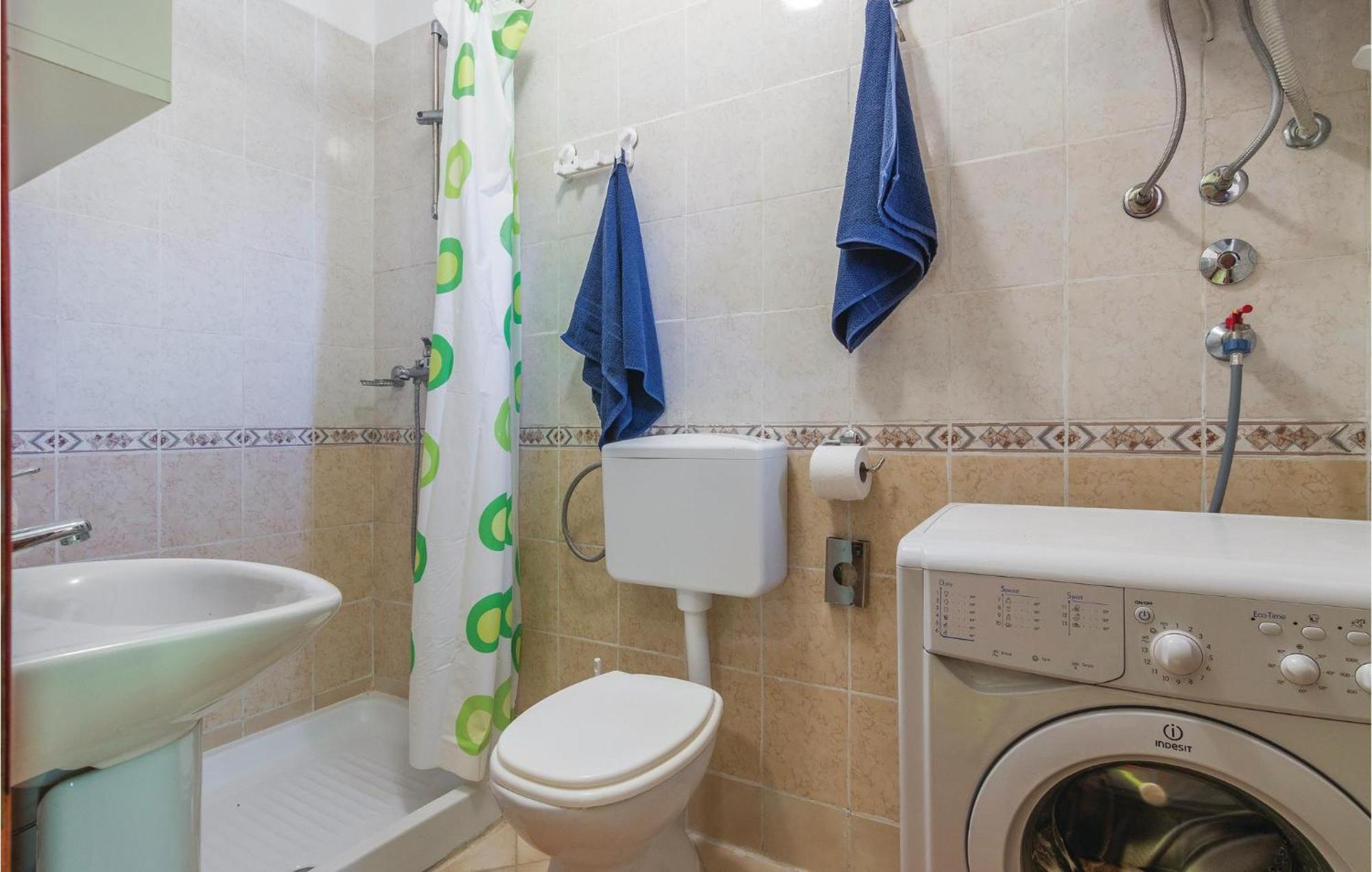 Pet Friendly Apartment In Porec With Wifi Zewnętrze zdjęcie