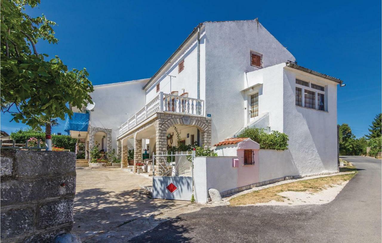 Pet Friendly Apartment In Porec With Wifi Zewnętrze zdjęcie